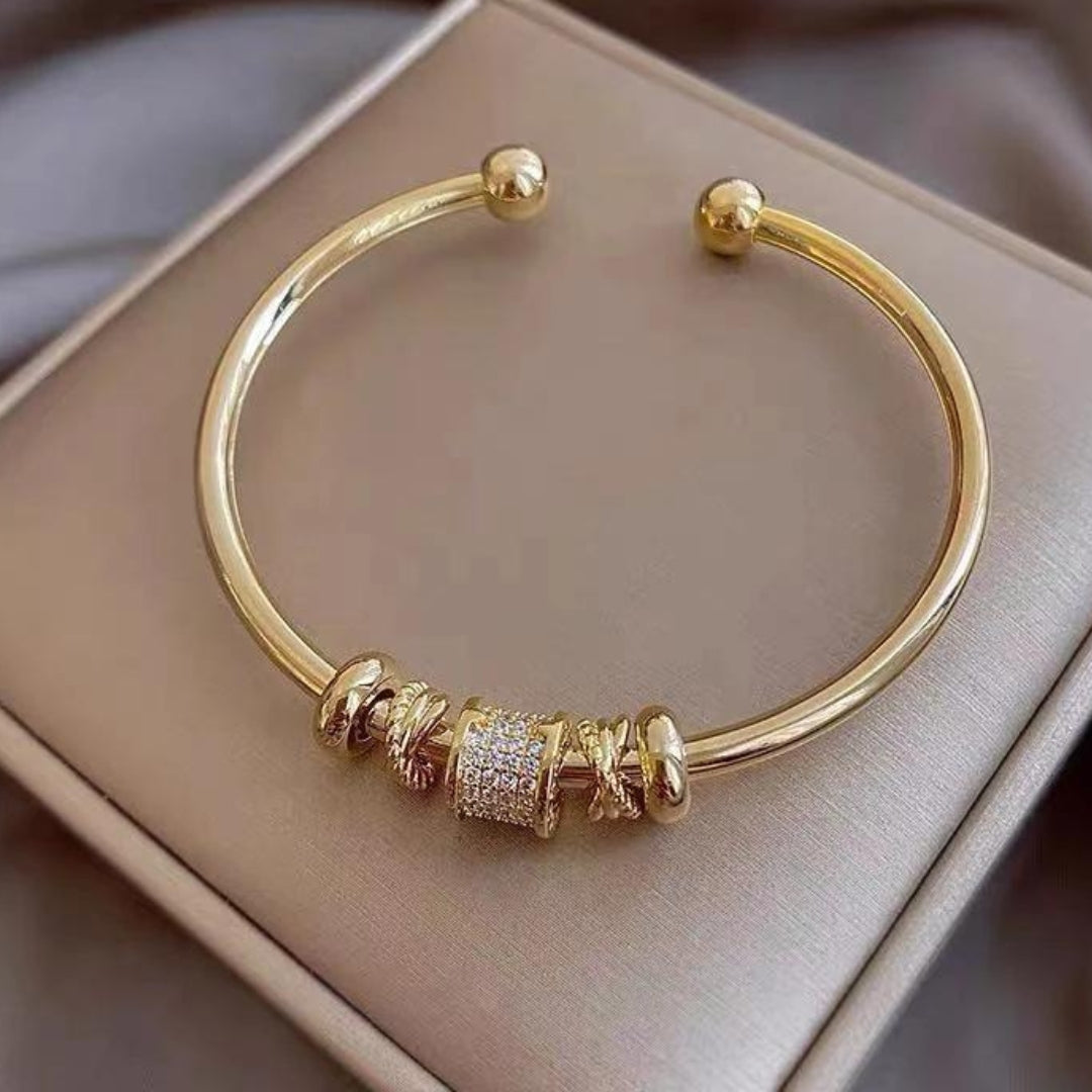 Miah™ - Shimmering Twist Bracelet