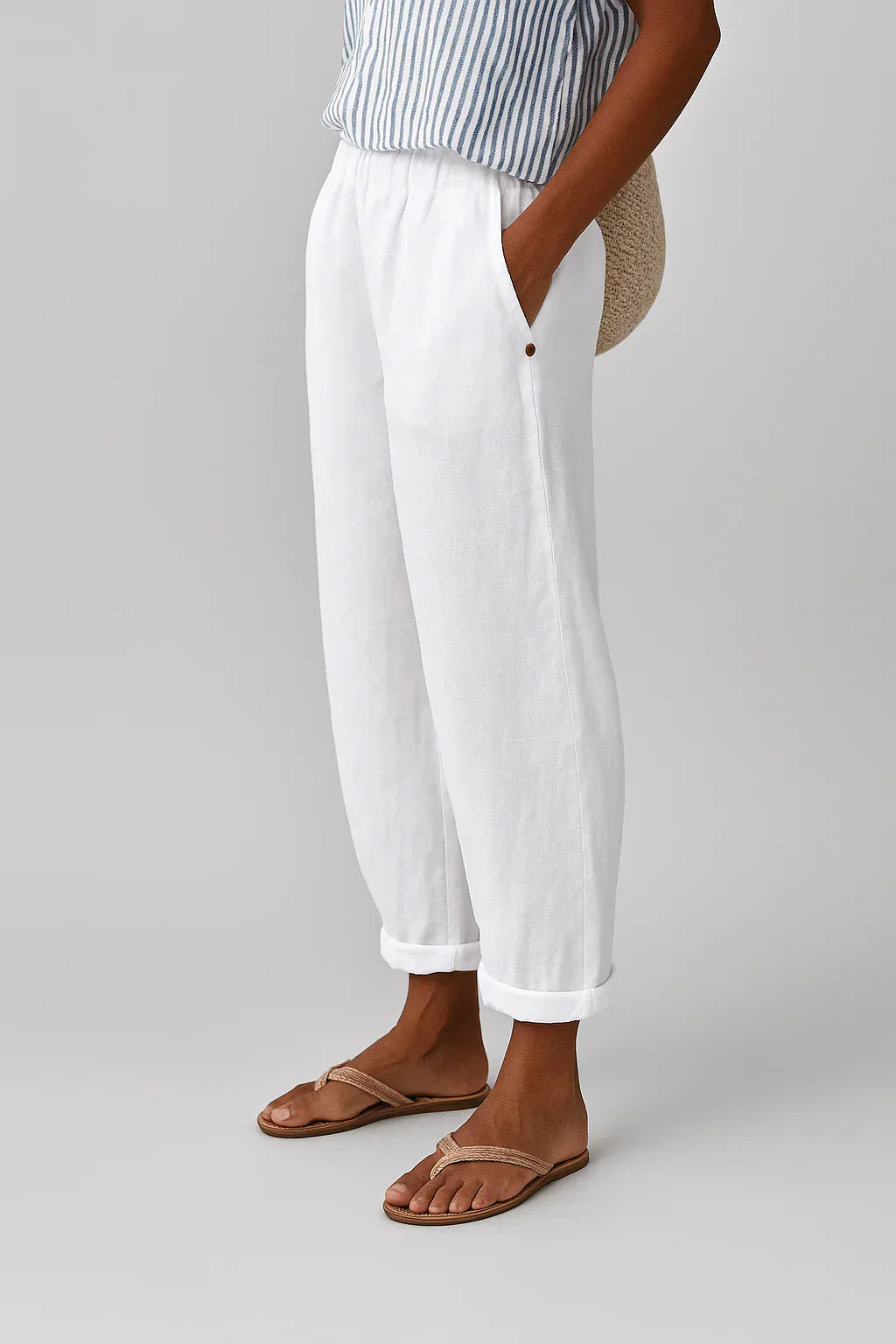 Dahlia™ - Timeless Comfort in classic style