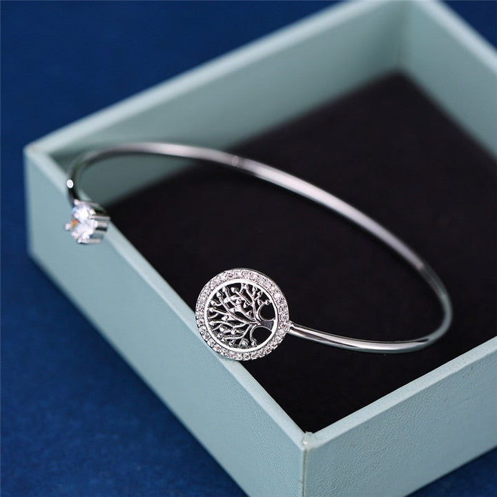 Emberly™ - Stylish Charm Bracelet
