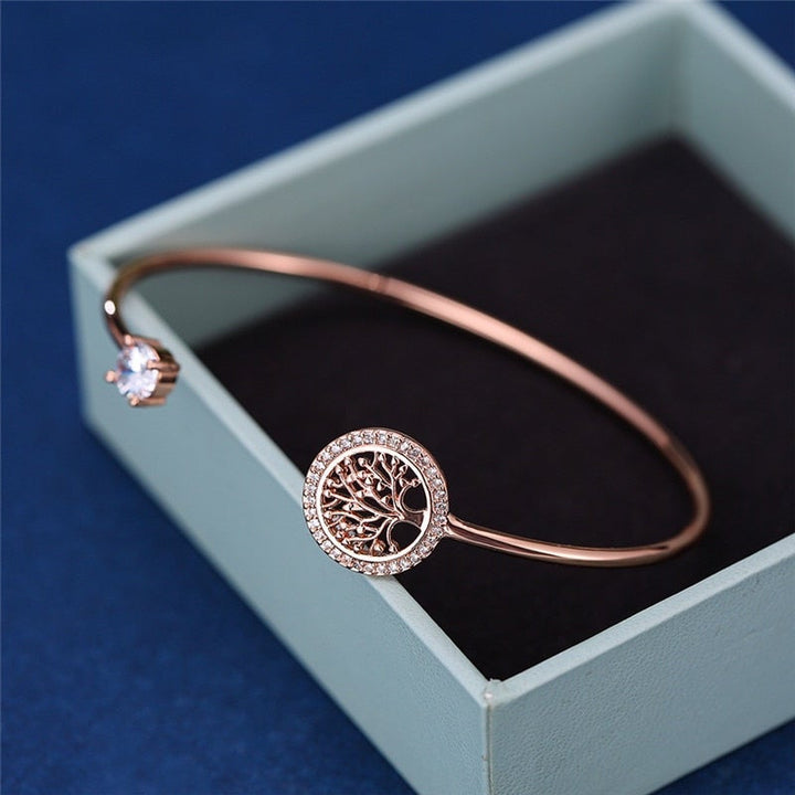 Emberly™ - Stylish Charm Bracelet