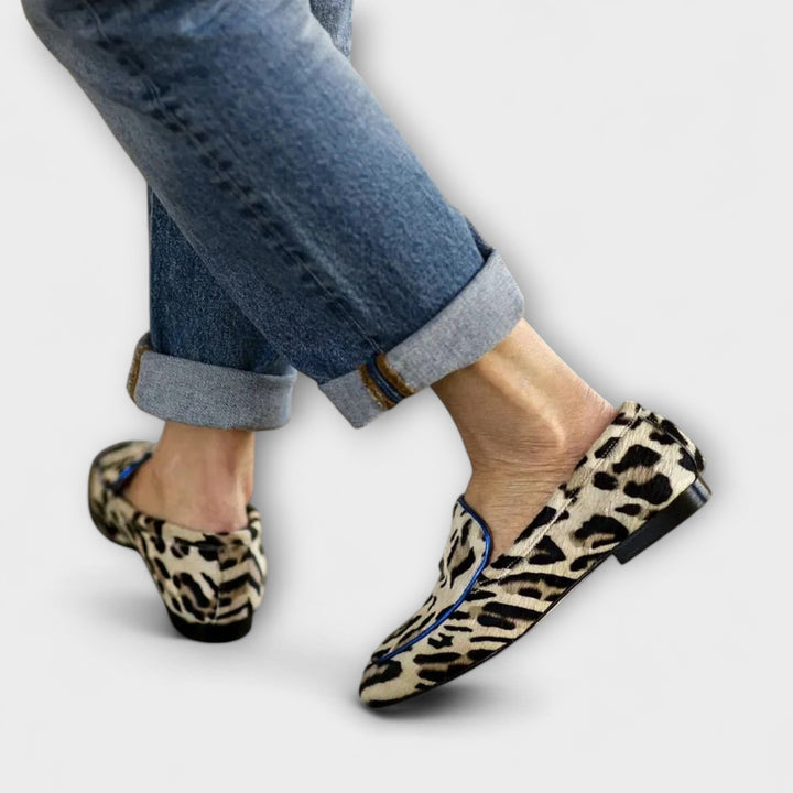 Greer – Lion Pattern Casual Loafers