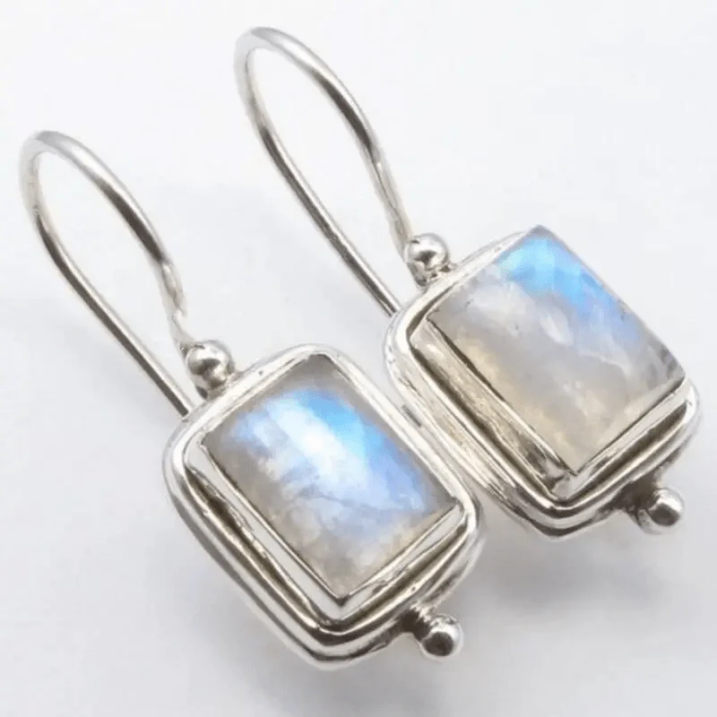 Eliara™ - Mysterious Gemstone Earrings